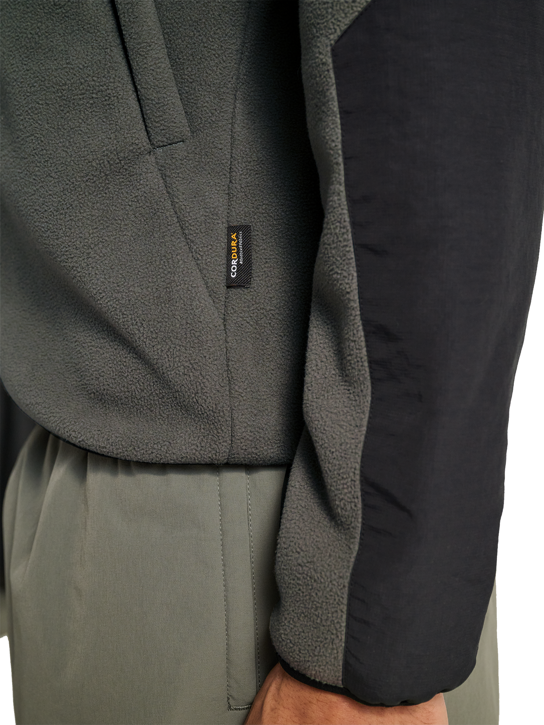 HALO BLOCKED ZIP FLEECE