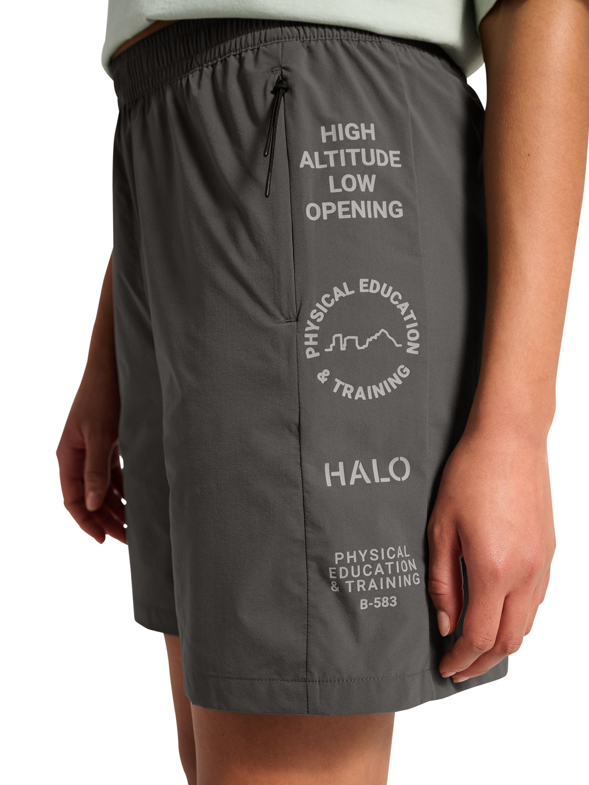 HALO GRAPHIC DIVISION SHORT