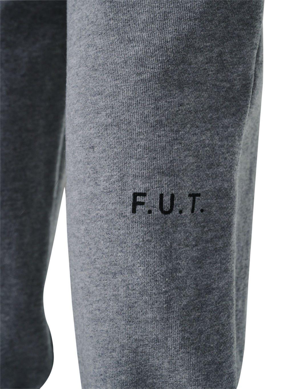 HALO ESSENTIAL SWEATPANTS