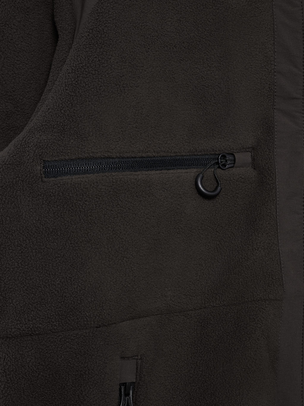 HALO PANELED FLEECE JACKET