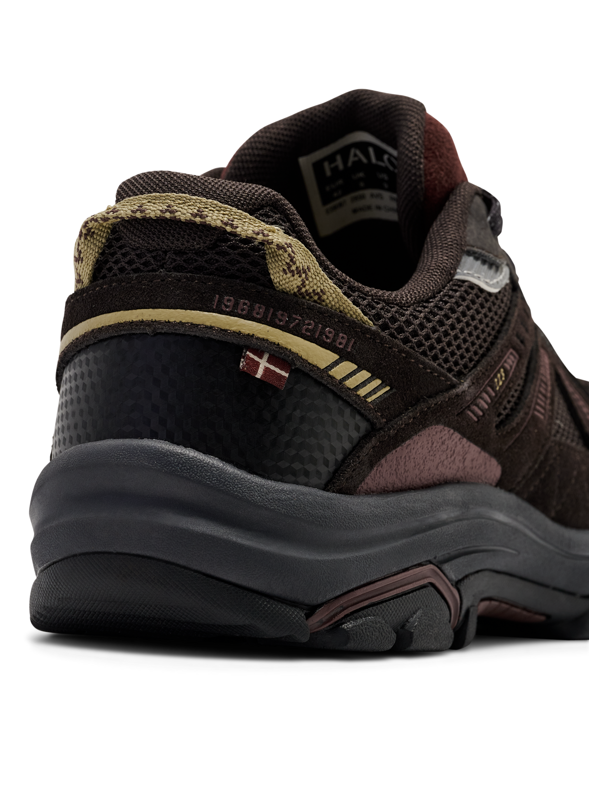 HALO DEPT. 223 SNEAKER