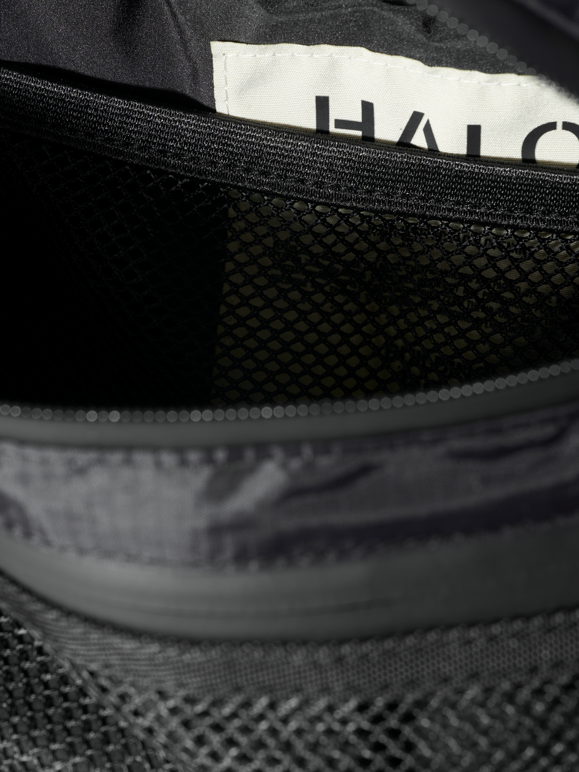 HALO CROSSBODY BAG
